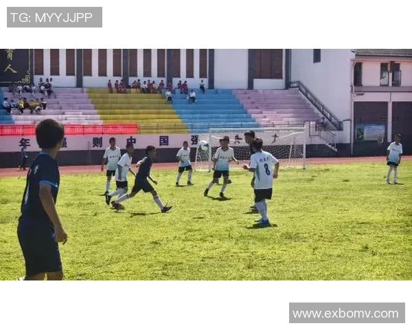 足球星大足点亮绿茵梦想凝聚青春力量推动城市体育发展